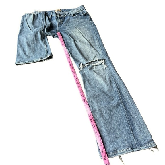 BKE Hannah Stretch Light Wash Distressed Bootcut Jeans, Size 29 Waist - Picture 10 of 10